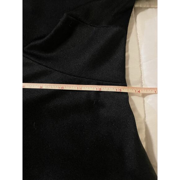 VTG. black maxi dress–Ruched funnel neck,covered buttons,long sleeve,ILGWU,USA - Picture 10 of 14